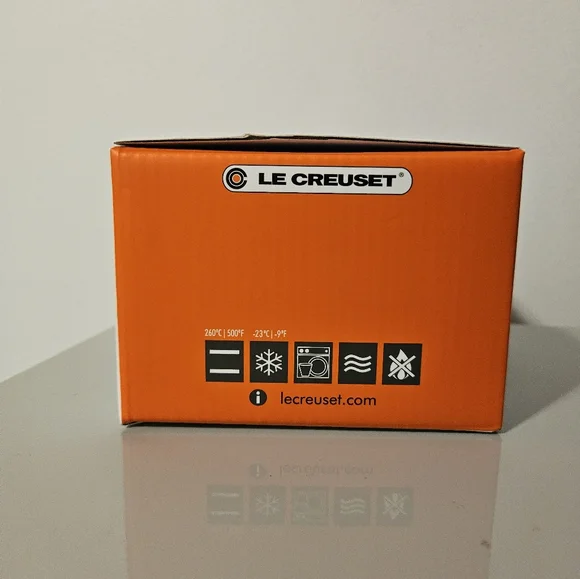 NIB Le Creuset Turquoise Mini Cocotte 10cm - Picture 16 of 16